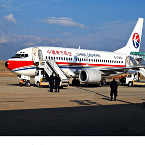 宜昌三峡航空空运航空快运业稳步发展的原因是什么？